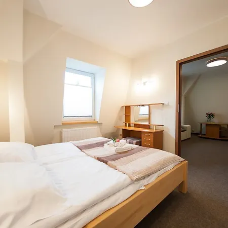 Osrodek Szkoleniowo- Wypoczynkowy Szarotka