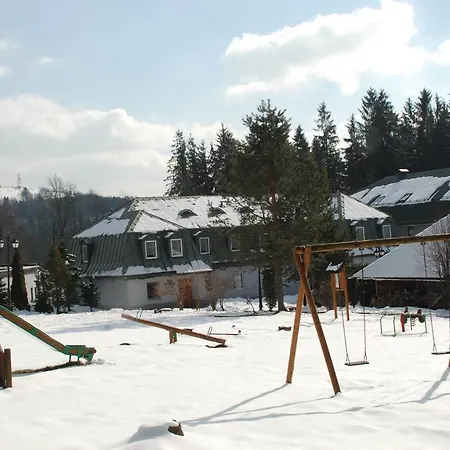 Θέρετρο Osrodek Szkoleniowo- Wypoczynkowy Szarotka *