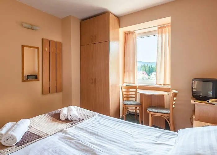 אתר נופש Osrodek Szkoleniowo- Wypoczynkowy Szarotka *