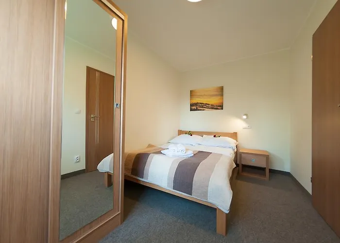 Osrodek Szkoleniowo- Wypoczynkowy Szarotka * איסטבנה