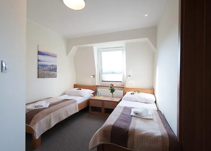 Osrodek Szkoleniowo- Wypoczynkowy Szarotka * איסטבנה