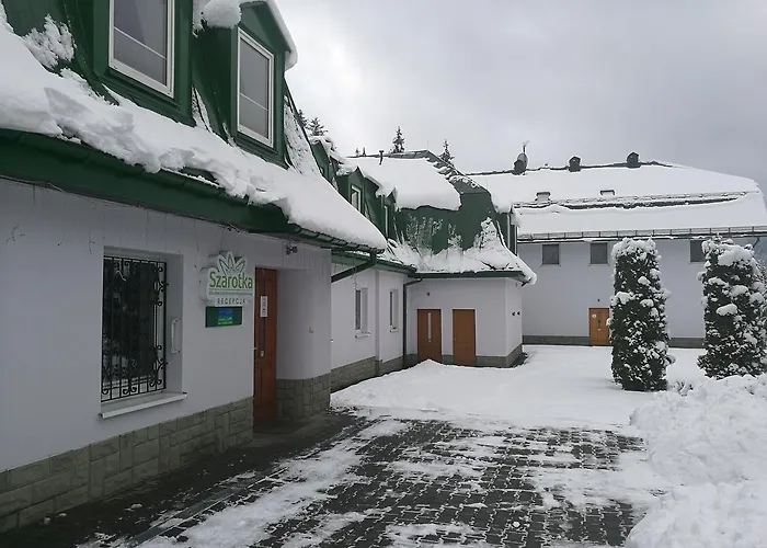 Osrodek Szkoleniowo- Wypoczynkowy Szarotka אתר נופש