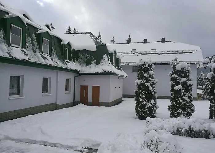 Osrodek Szkoleniowo- Wypoczynkowy Szarotka *